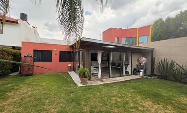 Casa en renta de una planta con 2 recamaras, atrás de Centro Comercial Explanada