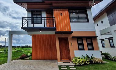 9M- FOR SALE 2 STOREY DETACHED w/3 BEDROOMS PLUS BALCONY & LANAI,  LOCATED IN BALINTAWAK LIPA CITY BATANGAS