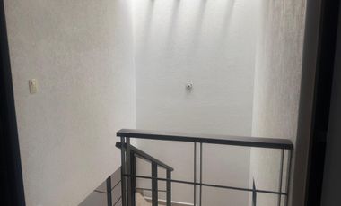 CASA EN RENTA EN PUERTA REAL, CORREGIDORA/ QUERETARO