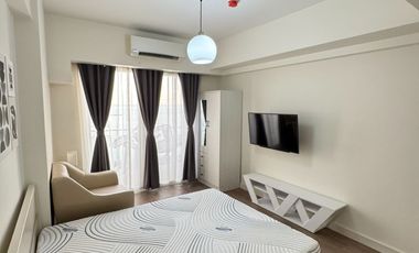 ✨ FOR RENT: Fully Furnished 3-Bedroom with Balcony – Oak Harbor Residences ✨