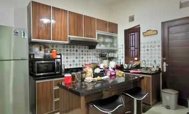 Dijual Rumah Dijogja, Rumah Mewah 2 Lantai Umbulharjo, Yogyakarta dekat XT Square, Balaikota, Gembira Loka Zoo