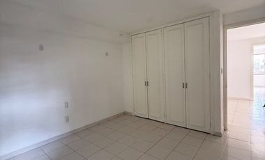 Departamento de 3 recámaras en renta sobre Blvd Campestre