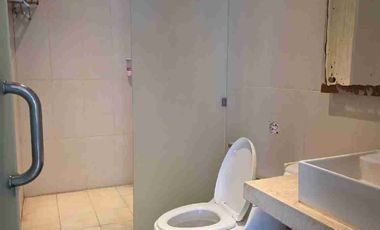 Dijual Hotel bintang 3 sangat murah di Kuta Bali.