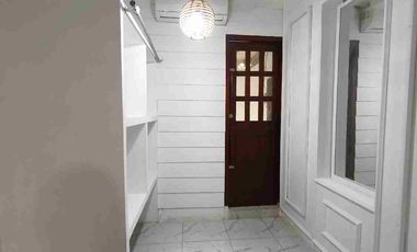 Rumah Hook Mustika Jaya Bekasi Kota, Jual Rugi Harga murah dibawah Pasaran