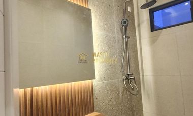 RUMAH MEWAH, FULL FURNISHED, 5 KM DARI KAMPUS UII KALIURANG