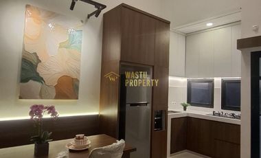 RUMAH MEWAH, FULL FURNISHED, 5 KM DARI KAMPUS UII KALIURANG