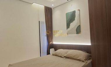 RUMAH MEWAH, FULL FURNISHED, 5 KM DARI KAMPUS UII KALIURANG