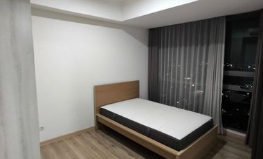 Disewakan Apartemen St. Moritz New Ambassador 3BR Corner Furnish
