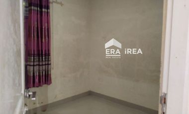 RUMAH DIJUAL DI SOLO BARAT, MAYANG GATAK DEKAT LUWES GENTAN DAN STASIUN GAWOK