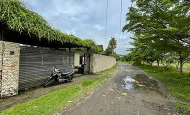 Villa dekat pantai di Montong Lombok Barat