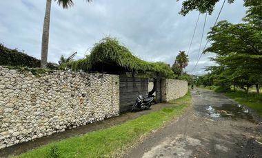 Villa dekat pantai di Montong Lombok Barat