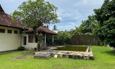 Villa dekat pantai di Montong Lombok Barat