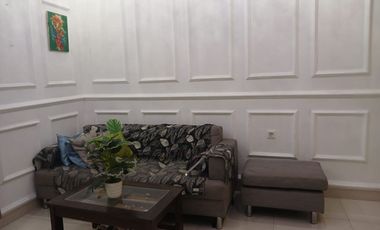 Disewakan Rumah Semi Furnished Hoek 2 lantai Kaisar Mansion Pasar Baru Tangerang