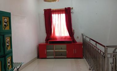 Disewakan Rumah Semi Furnished Hoek 2 lantai Kaisar Mansion Pasar Baru Tangerang