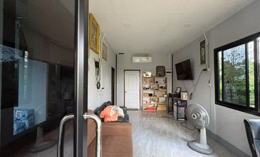 906263	SALE Hotel 6  keys