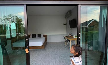 906263	SALE Hotel 6  keys
