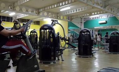 Dijual/Disewa Ex. Sport Center sekitar area Romokalisari