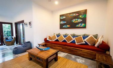 Luxurious 5-Bedroom Villa with Magnificent Pool in Seminyak