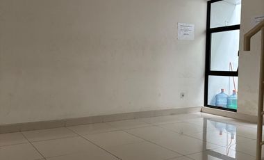 Ruko 3 Lantai Metland Menteng – Lokasi Ramai & Strategis