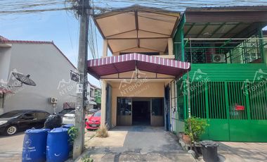 ปิยวรารมย์ 3 บ้านกล้วย-ไทรน้อย แปลงมุม ต่อเติมครบ ทำเลดี เดินทางสะดวก