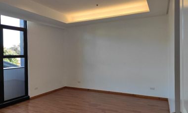 3BR Condominum Unit for Rent in Quezon City near La Salle Greenhills, Xavier, ADB, ICA, Greenhills Shopping Center, San Juan City