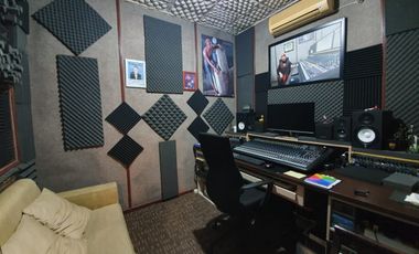 DIJUAL RUMAH MURAH SIAP HUNI DEKAT PASAR TELUKAN PUSAT BISNIS SOLO BARU