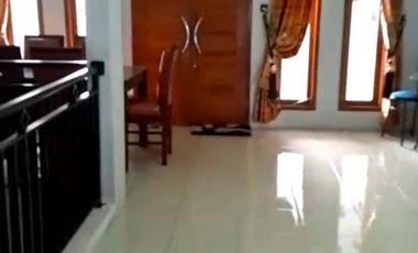 Rumah 3 Lantai Mentras Bayongbong Garut