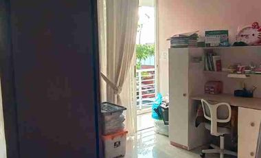 Jual Rumah Hook Siap Huni Luas 250m² Semi Furnish di Grand Galaxy City