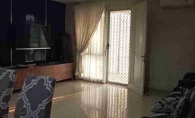 Jual Rumah Hook Siap Huni Luas 250m² Semi Furnish di Grand Galaxy City