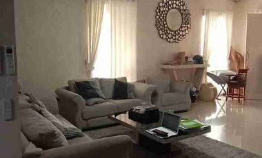 Jual Rumah Hook Siap Huni Luas 250m² Semi Furnish di Grand Galaxy City
