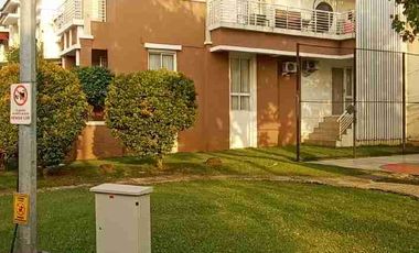 Jual Rumah Hook Siap Huni Luas 250m² Semi Furnish di Grand Galaxy City