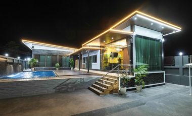 Luxury Pool Villa Kham Yai Ubon Ratchathani Thailand