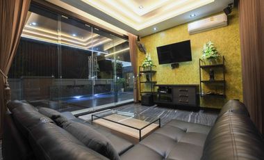 Luxury Pool Villa Kham Yai Ubon Ratchathani Thailand