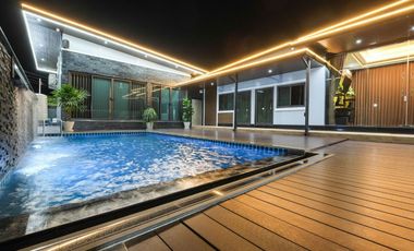 Luxury Pool Villa Kham Yai Ubon Ratchathani Thailand