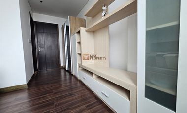 Studio AKR Gallery West – Modern Minimalis Scandinavian Dekat Mall Puri & Museum MACAN