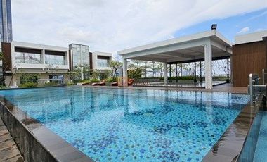 Studio AKR Gallery West – Modern Minimalis Scandinavian Dekat Mall Puri & Museum MACAN