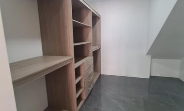 Venta de Casa de Lujo, Sector Las Cumbres, Guayaquil, Ecuador
