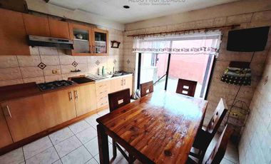 Se Arrienda Amplia Casa Full Amoblada, ideal para Empresas o Uso Corporativo, Villa San Luis, comuna de Quillota