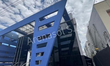 Venta de Edificio Comercial, Sector Kennedy Norte, Guayaquil, Ecuador