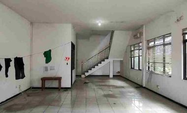 Dijual Gudang dan kantor  boleh sewa