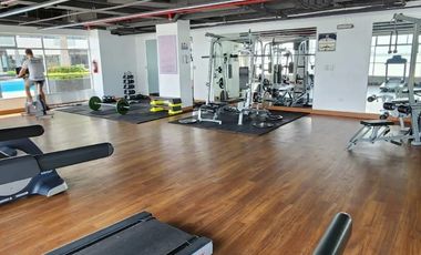 Venta de Departamento Semi Amoblado, Sector Puerto Santa Ana, Guayaquil, Ecuador