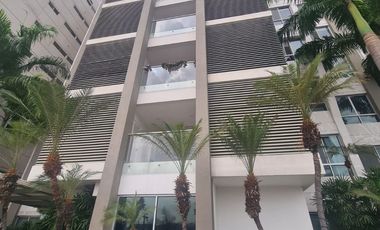 Renta de Departamento de 2 dormitorios, Sector Tenis Club Samborondón, Ecuador