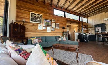 Se vende casa exclusiva casa en Condominio Hacienda Zapallar, 3 piezas 3 baños, Curicó