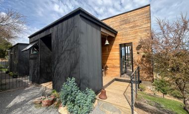 Se vende casa exclusiva casa en Condominio Hacienda Zapallar, 3 piezas 3 baños, Curicó