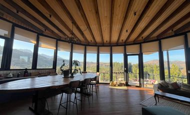 Se vende casa exclusiva casa en Condominio Hacienda Zapallar, 3 piezas 3 baños, Curicó