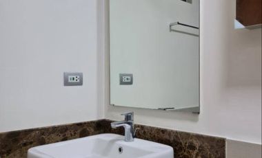 𝑭𝒖𝒍𝒍𝒚 𝒇𝒖𝒓𝒏𝒊𝒔𝒉𝒆𝒅 1-𝒃𝒆𝒅𝒓𝒐𝒐𝒎 𝒖𝒏𝒊𝒕 𝒊𝒏 𝒕𝒉𝒆 𝑾𝒆𝒔𝒕 𝑻𝒐𝒘𝒆𝒓,  𝒇𝒆𝒂𝒕𝒖𝒓𝒊𝒏𝒈 𝒂𝒄𝒄𝒆𝒔𝒔 𝒕𝒐 𝒓𝒆𝒔𝒐𝒓𝒕-𝒔𝒕𝒚𝒍𝒆