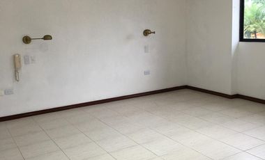 Renta de Casa de 4 dormitorios, Sector Samborondón, Ecuador