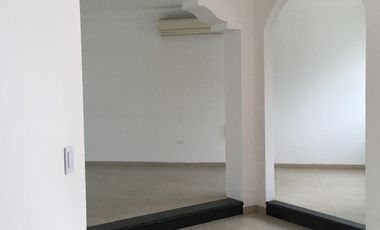 Renta de Casa de 4 dormitorios, Sector Samborondón, Ecuador