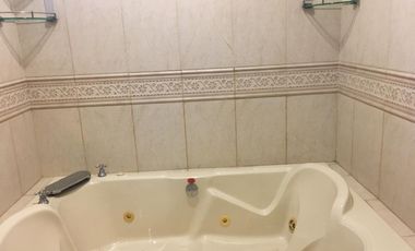 Renta de Casa de 4 dormitorios, Sector Samborondón, Ecuador