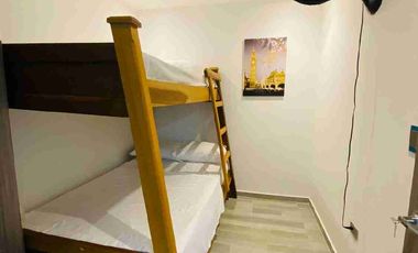 Casa de 4 Niveles independiente ( 6 Renta sistema Airbnb)